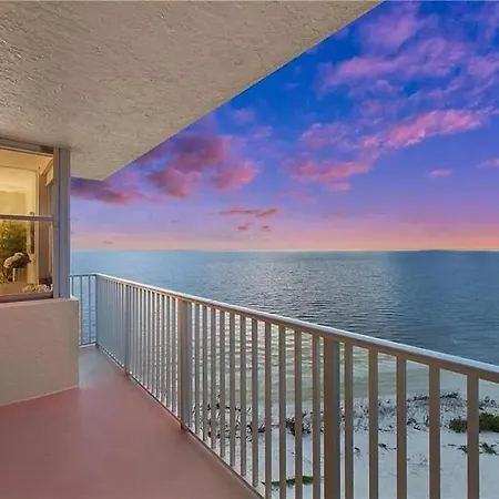 Private Balcony, Ocean View, Steps To The Beach - Sunsets & Sanddollars - Roelens
